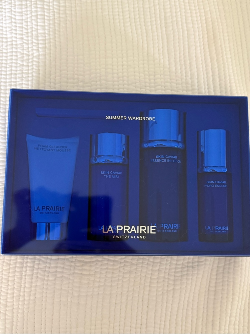 La Prairie woman Moisturizer, cleaner, emulsion, spray Set - Blue